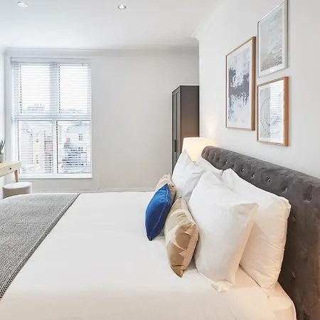 Host & Stay - 39 Marine Parade Saltburn-by-the-Sea Room photo